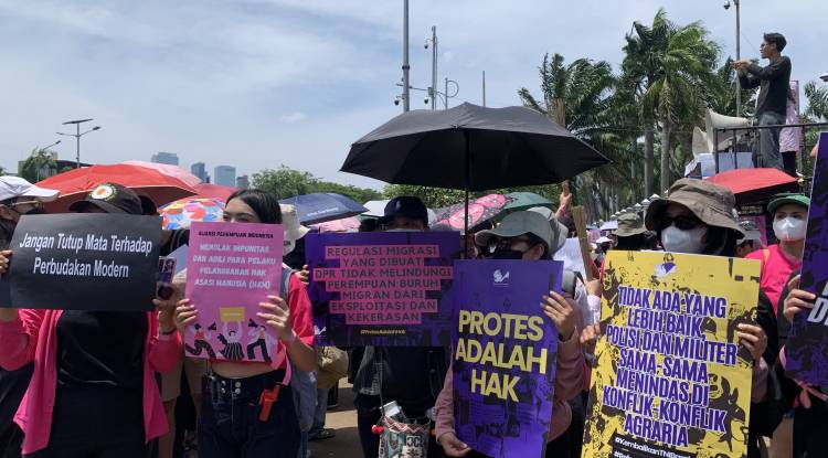 Sapuan Lidi, Suara Perempuan Melawan Kekerasan Negara