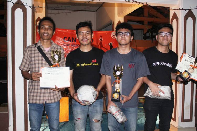 KMK Unindra Mengukir Prestasi dengan Raih Lima Piala