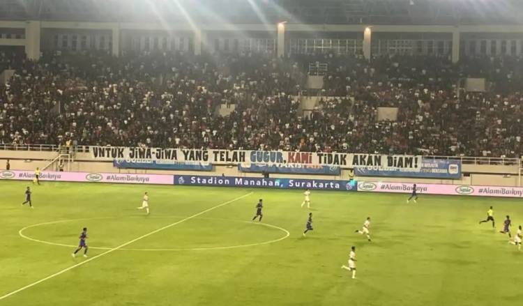 Antara Bising Suara Tribun dan Gema Perlawanan di Indonesia